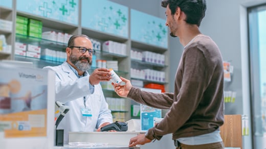 Navigating Cash-Pay Prescriptions: A Guide for Pharmacies